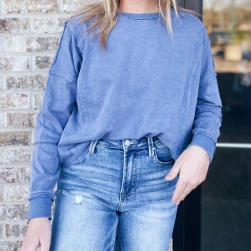 New Mineral washed long sleeve